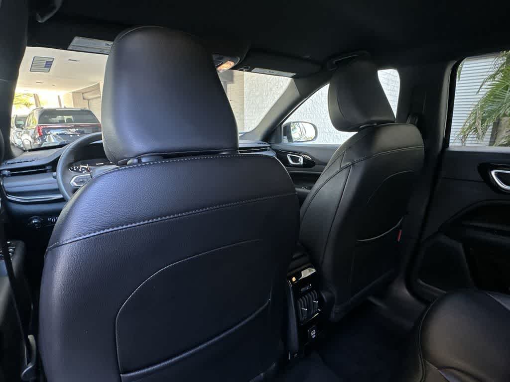 Thumbnail: 2024 Jeep Compass - 23