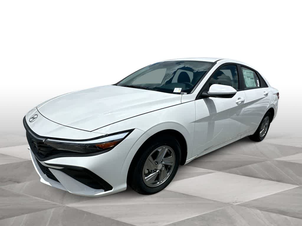 Thumbnail: 2026 Hyundai Elantra - 4
