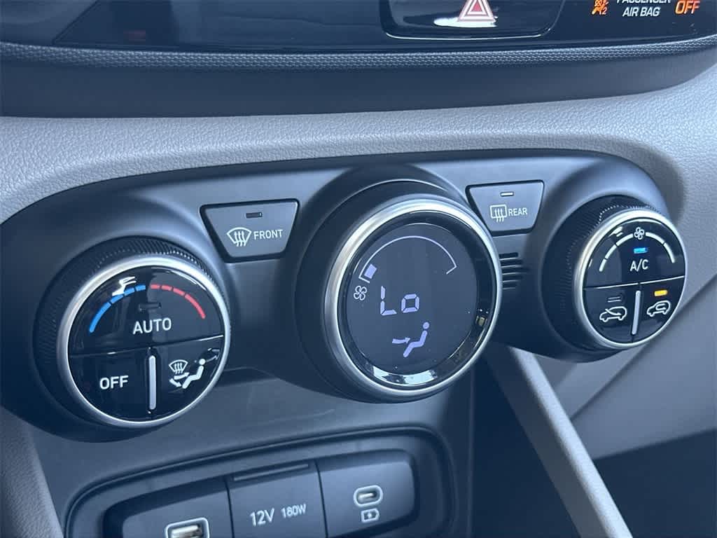 Thumbnail: 2025 Hyundai Venue - 20