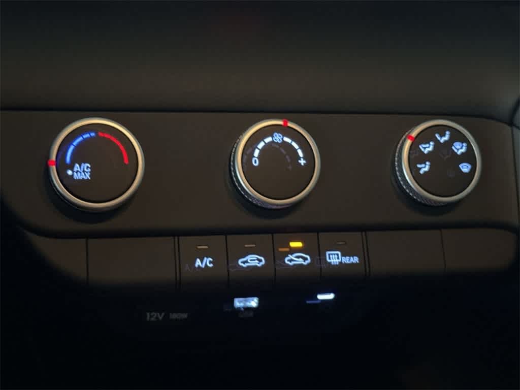 Thumbnail: 2026 Hyundai Elantra - 20