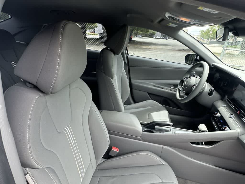Thumbnail: 2024 Hyundai Elantra - 14