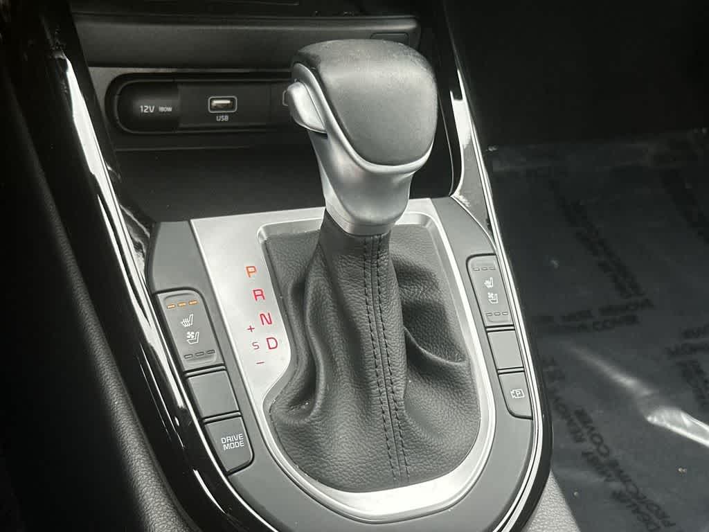 Thumbnail: 2023 Kia Forte - 21