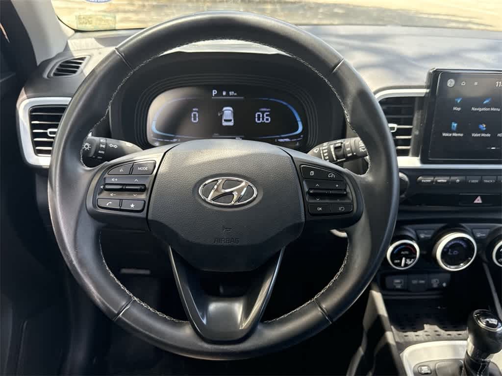 2023 Hyundai Venue Limited 15