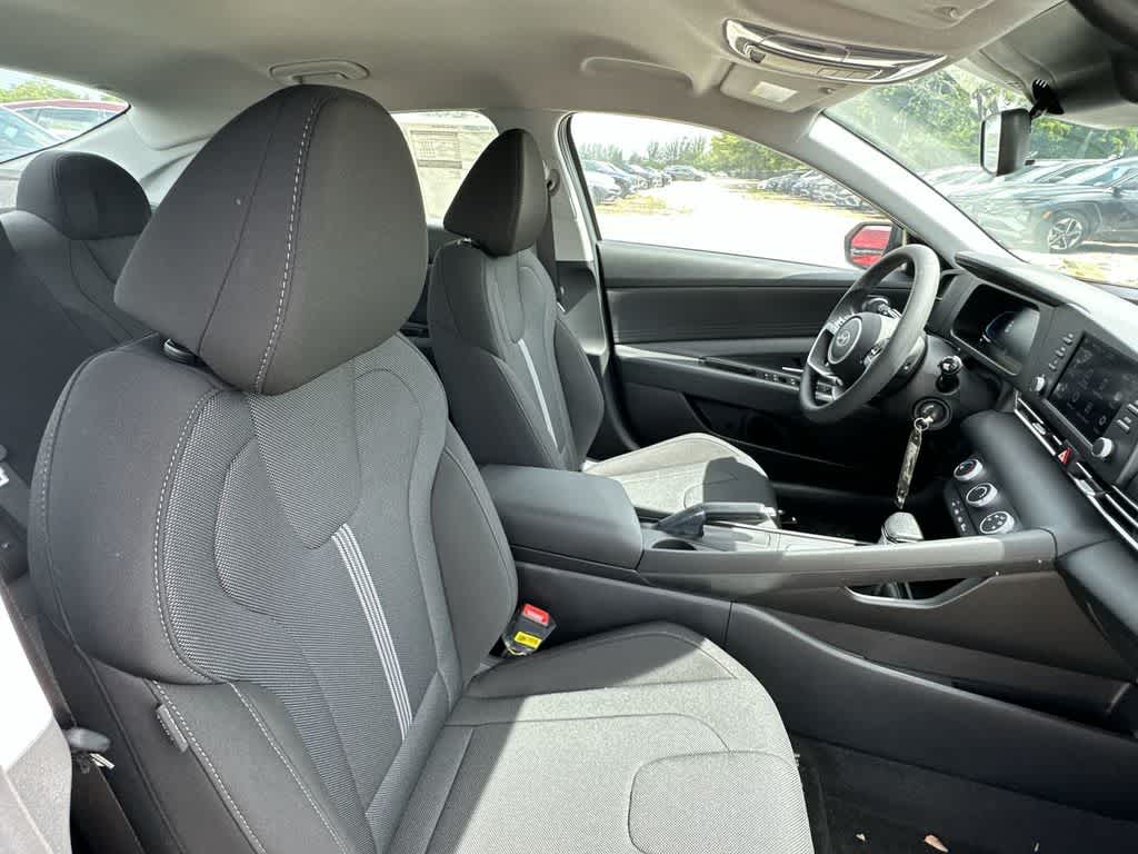 Thumbnail: 2026 Hyundai Elantra - 11