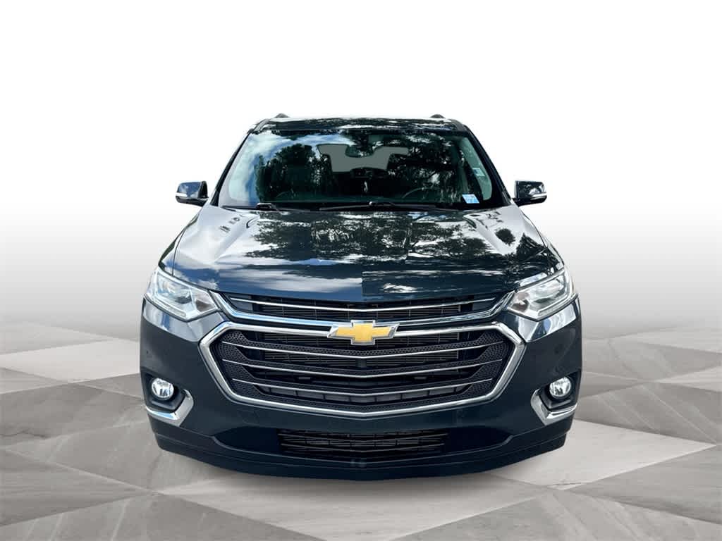 Thumbnail: 2021 Chevrolet Traverse - 3