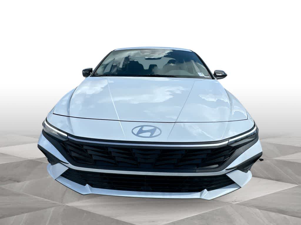Thumbnail: 2026 Hyundai Elantra - 3