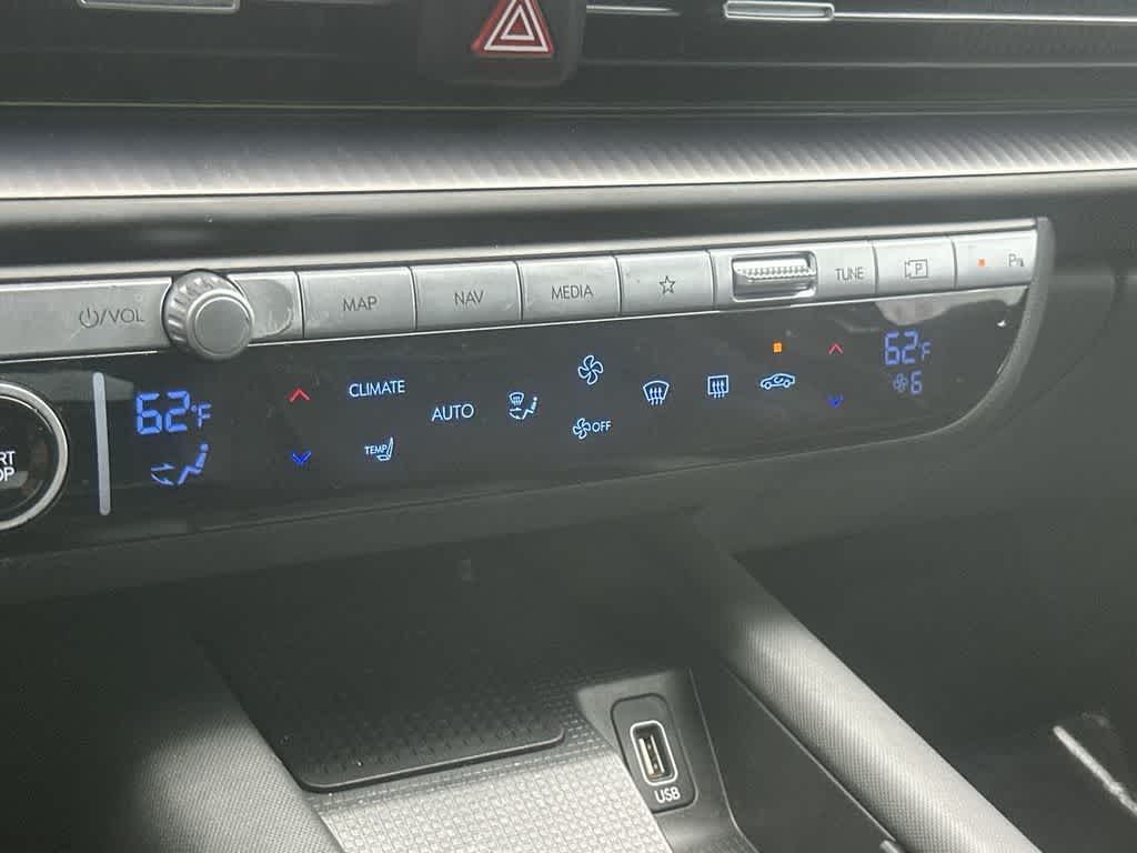 Thumbnail: 2023 Hyundai Ioniq 6 - 27