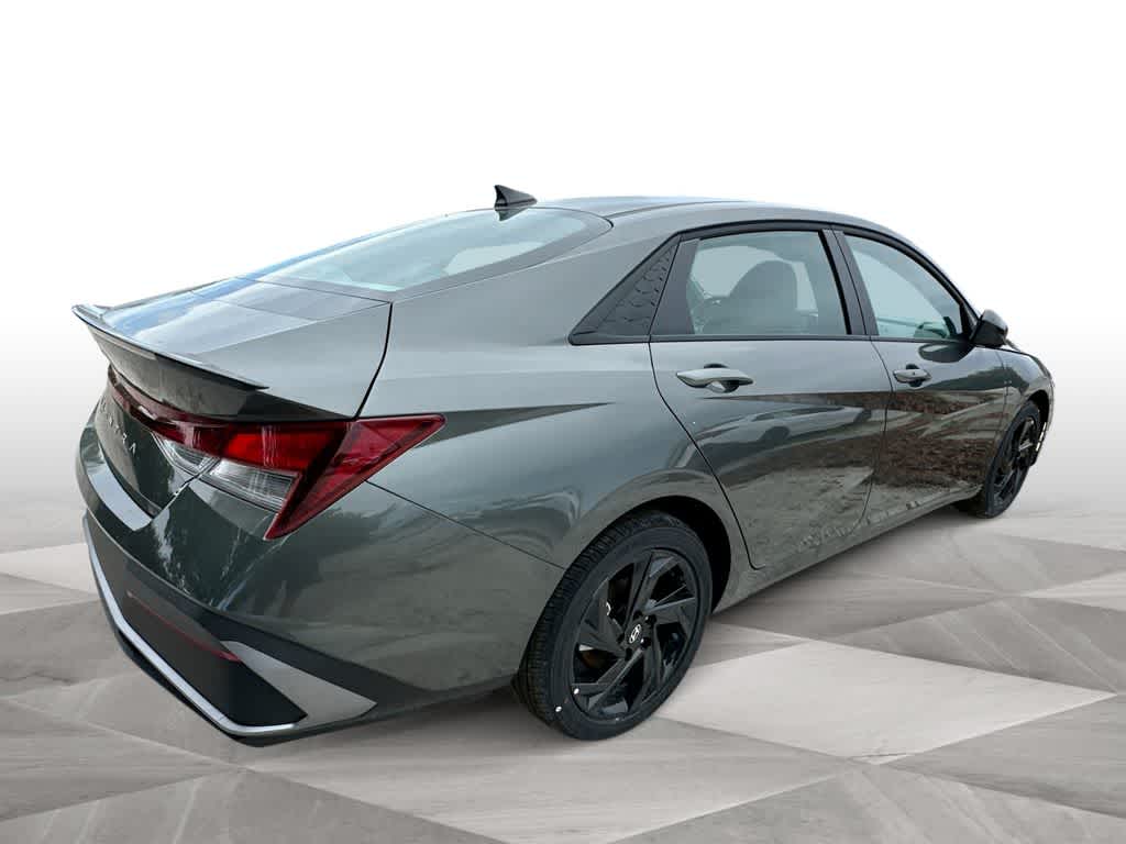Thumbnail: 2026 Hyundai Elantra - 8