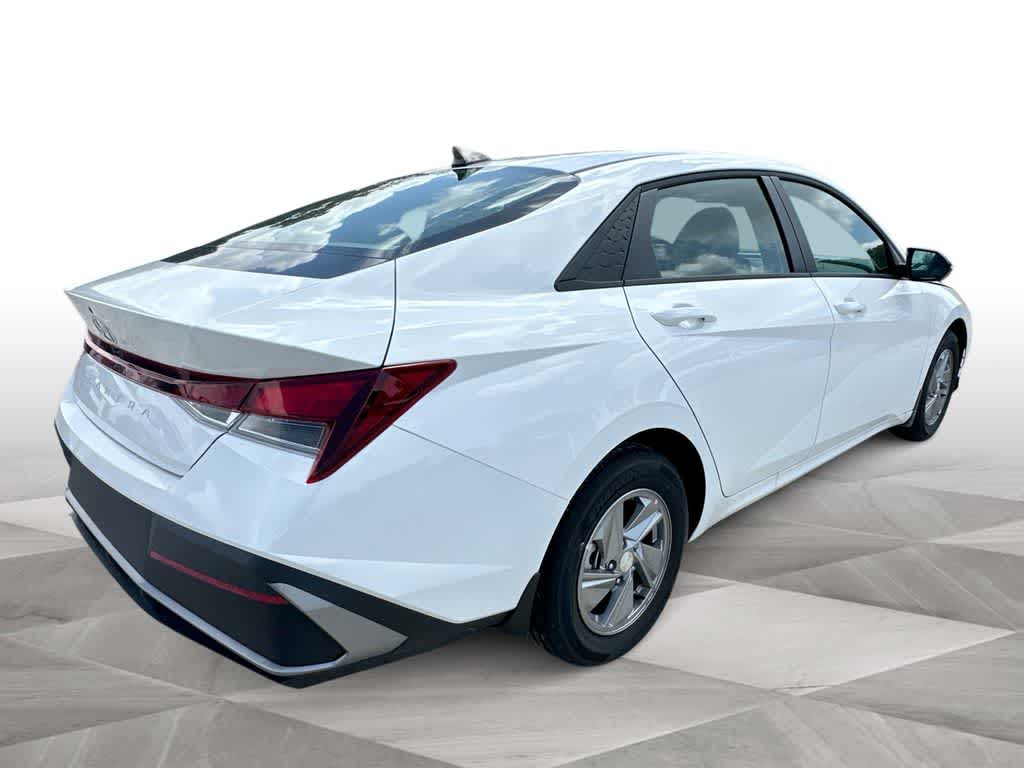 Thumbnail: 2026 Hyundai Elantra - 8