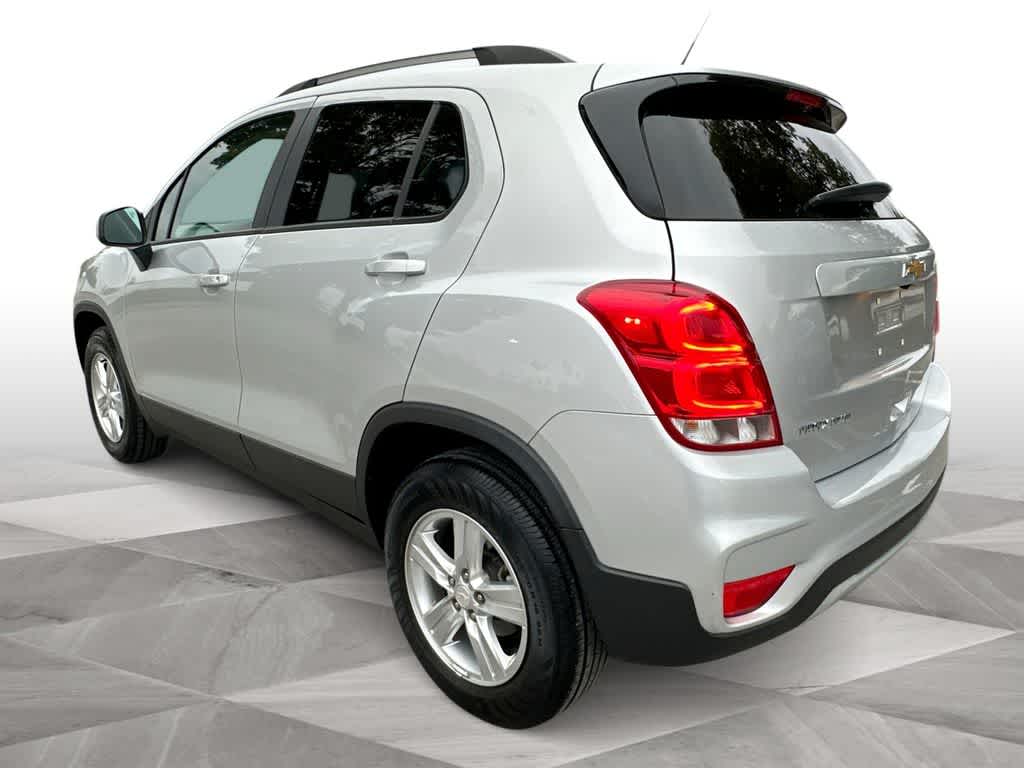 Thumbnail: 2022 Chevrolet Trax - 6