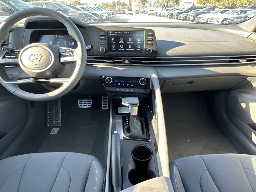 Thumbnail: 2026 Hyundai Elantra - 24