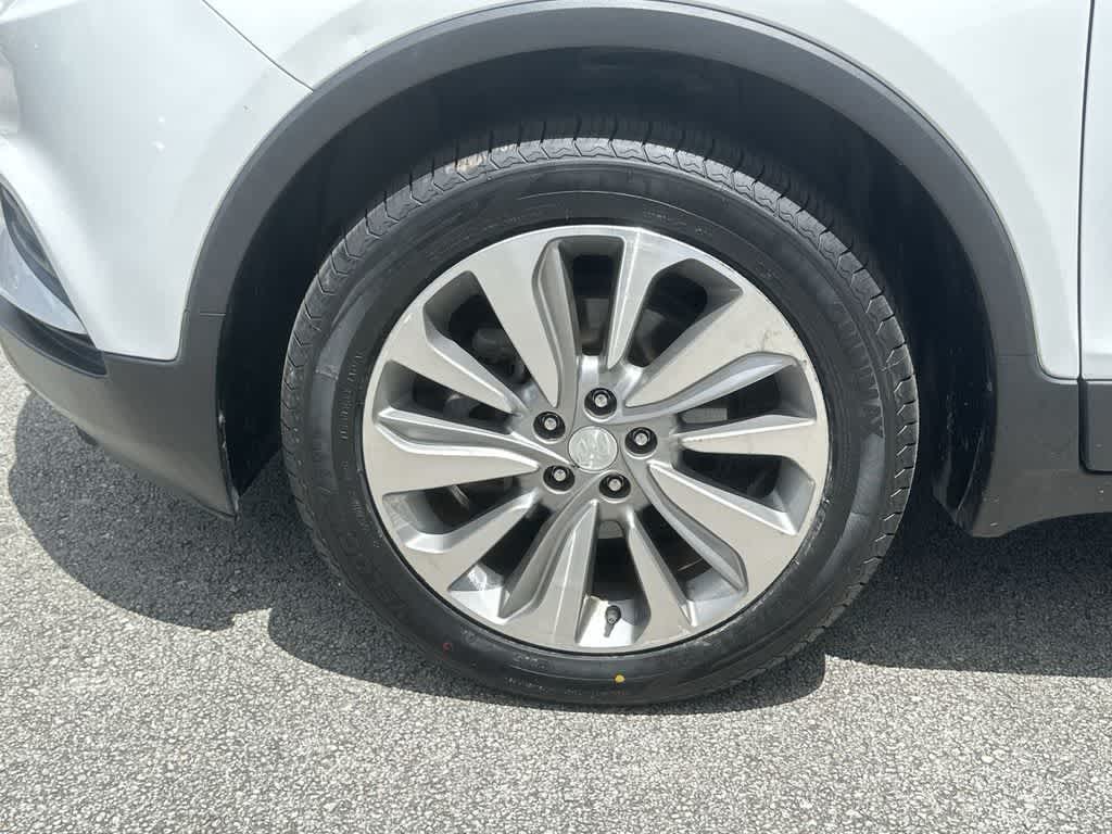 Thumbnail: 2020 Buick Encore - 10