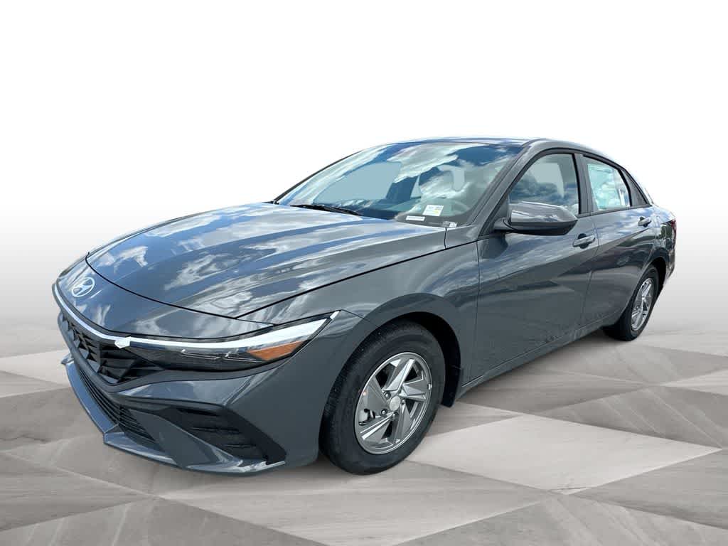 Thumbnail: 2026 Hyundai Elantra - 4