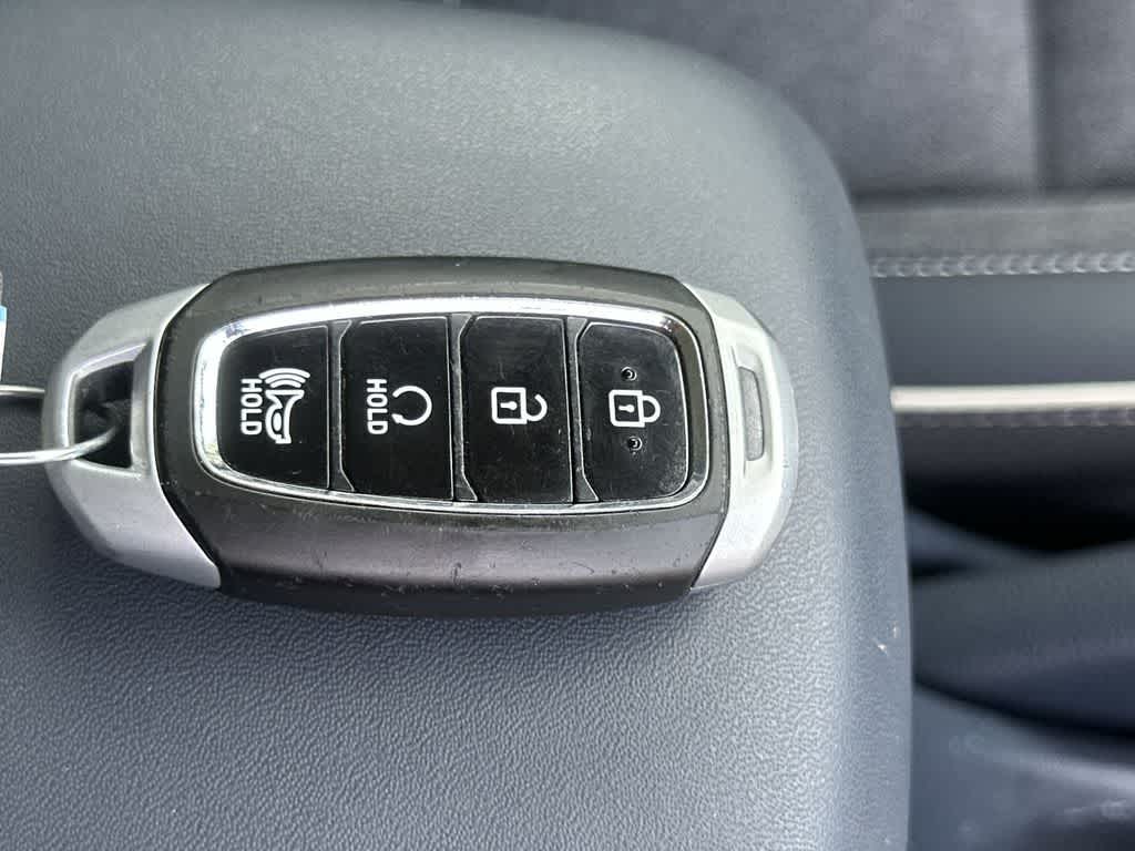 Thumbnail: 2024 Hyundai Venue - 28