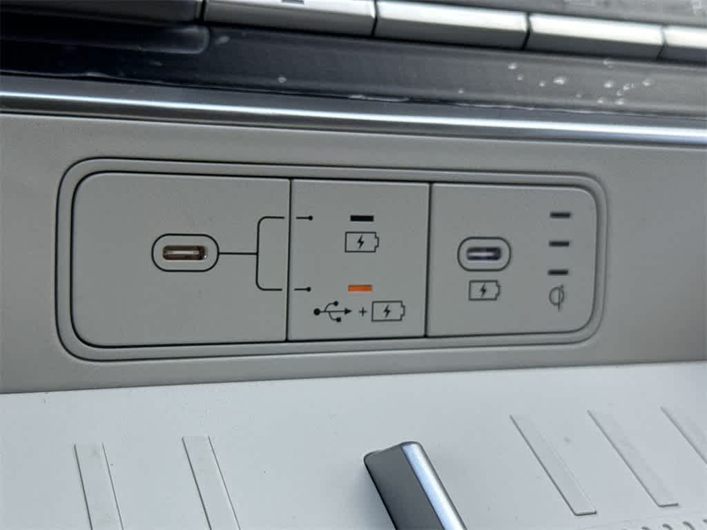 2025 Hyundai Santa Fe SEL 17