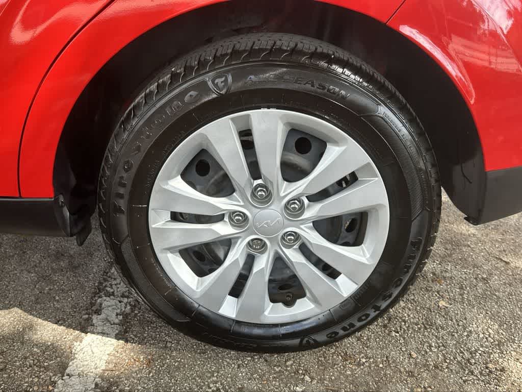 Thumbnail: 2023 Kia Soul - 11