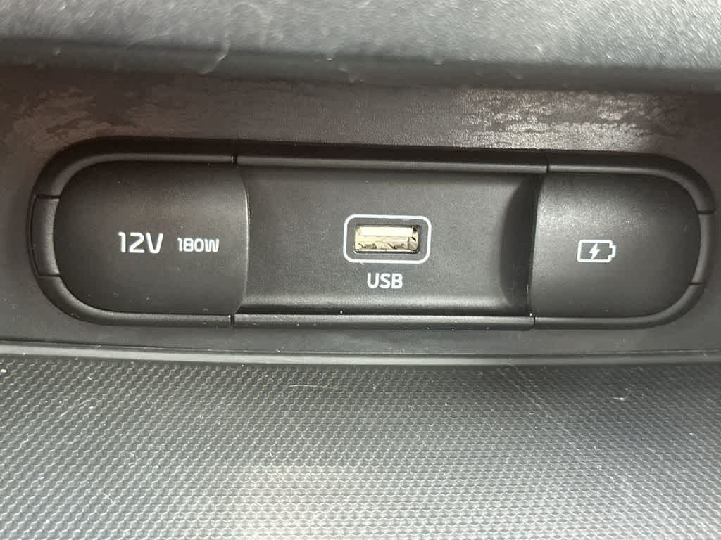 Thumbnail: 2023 Kia Forte - 17