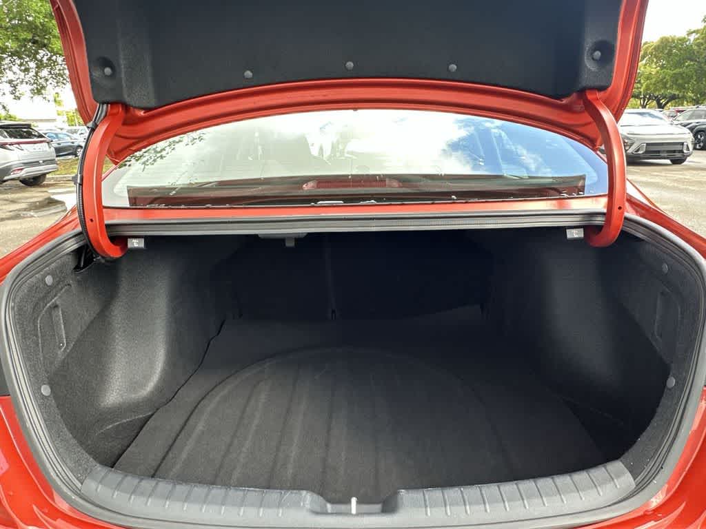 Thumbnail: 2023 Kia Forte - 25