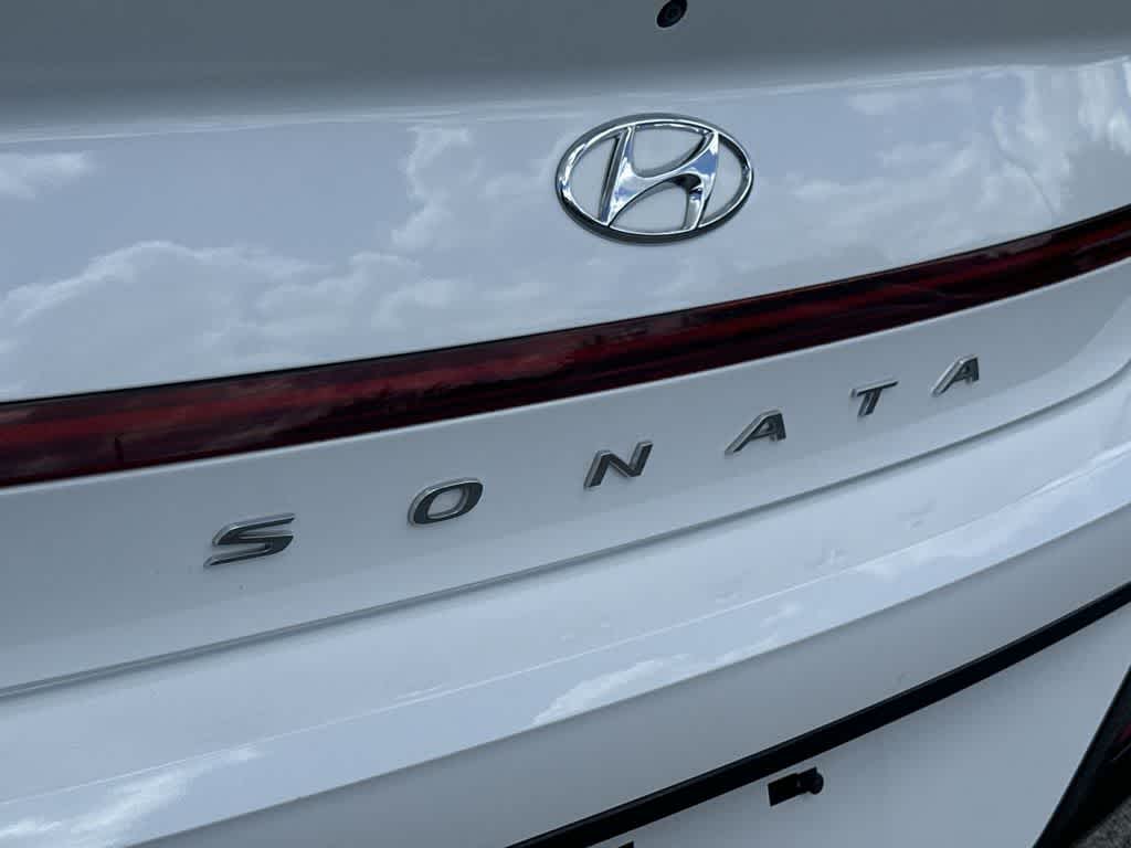 Thumbnail: 2023 Hyundai Sonata - 11