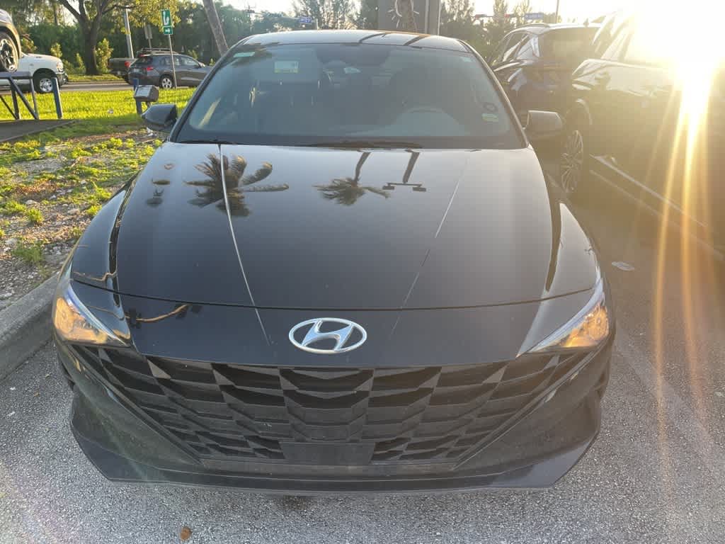 Thumbnail: 2023 Hyundai Elantra - 2
