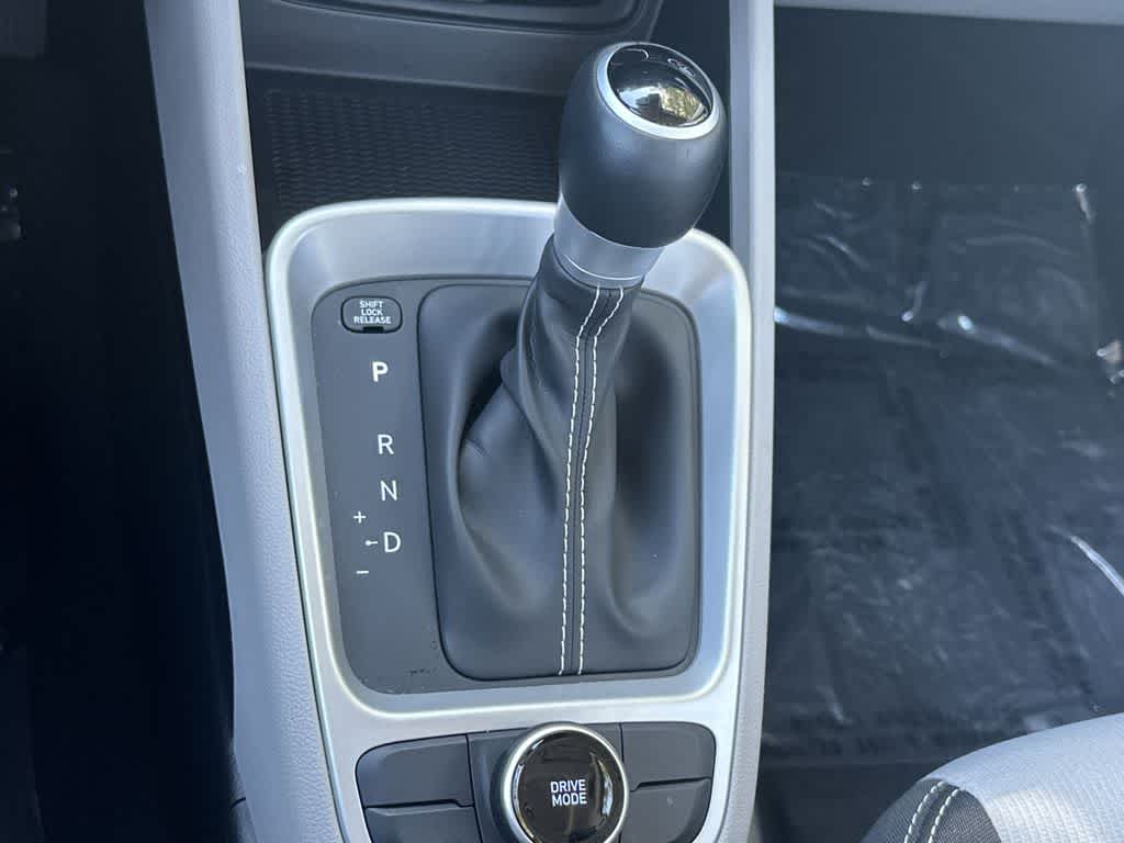 Thumbnail: 2025 Hyundai Venue - 21