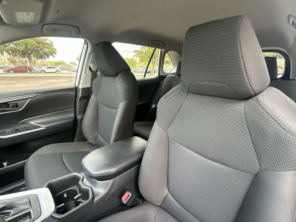 Thumbnail: 2024 Toyota RAV4 - 14