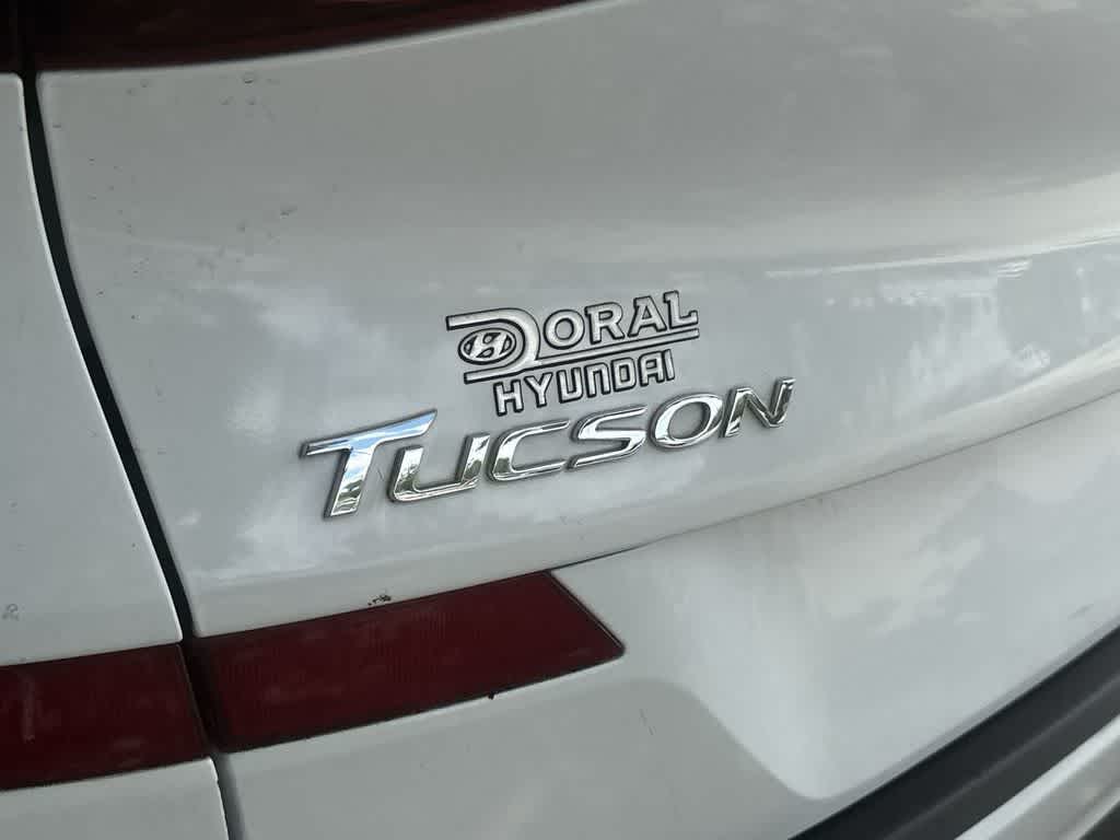 Thumbnail: 2020 Hyundai Tucson - 11