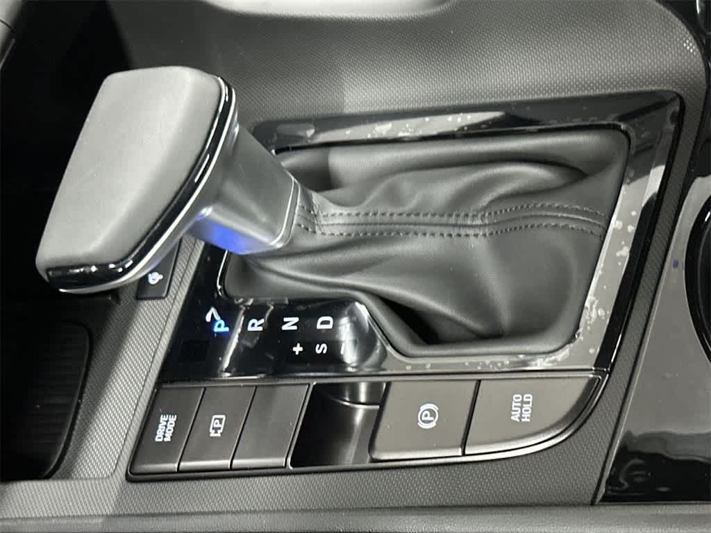 Thumbnail: 2026 Hyundai Elantra - 21