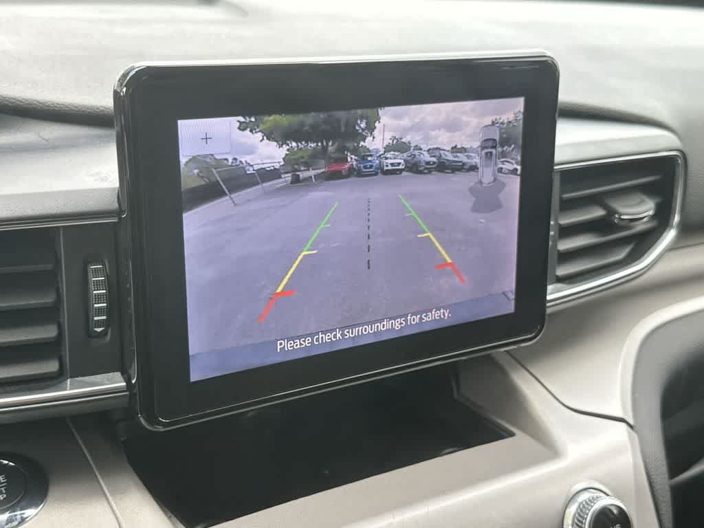 Thumbnail: 2022 Ford Explorer - 19