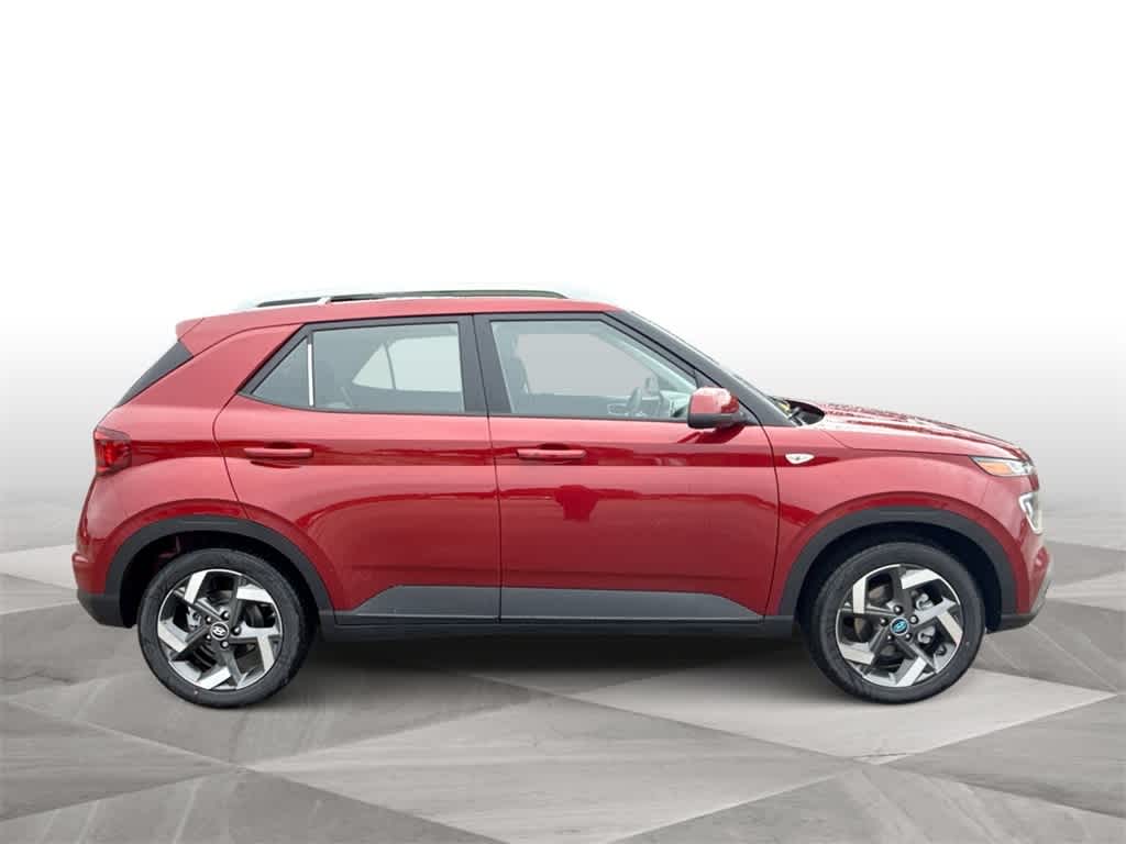 Thumbnail: 2025 Hyundai Venue - 9