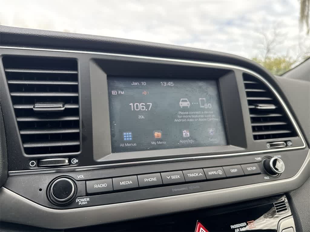 Thumbnail: 2018 Hyundai Elantra - 18