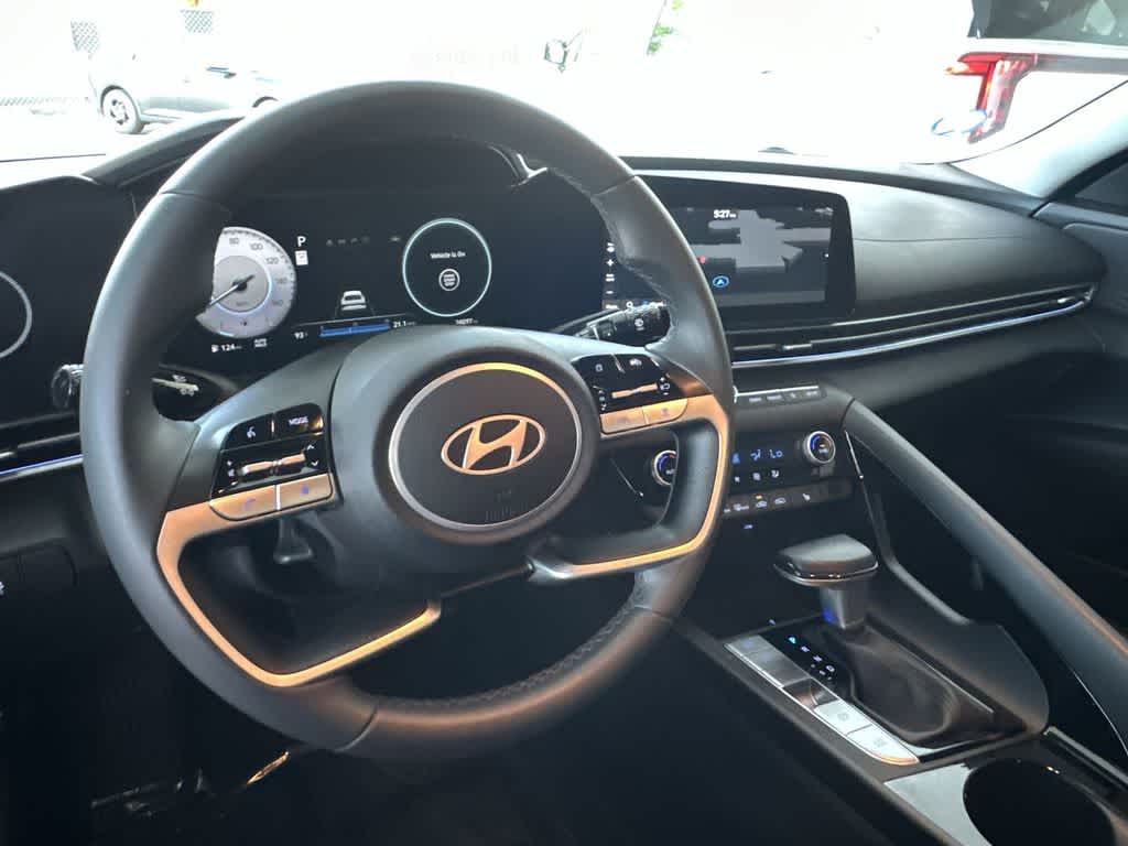 Thumbnail: 2024 Hyundai Elantra - 13