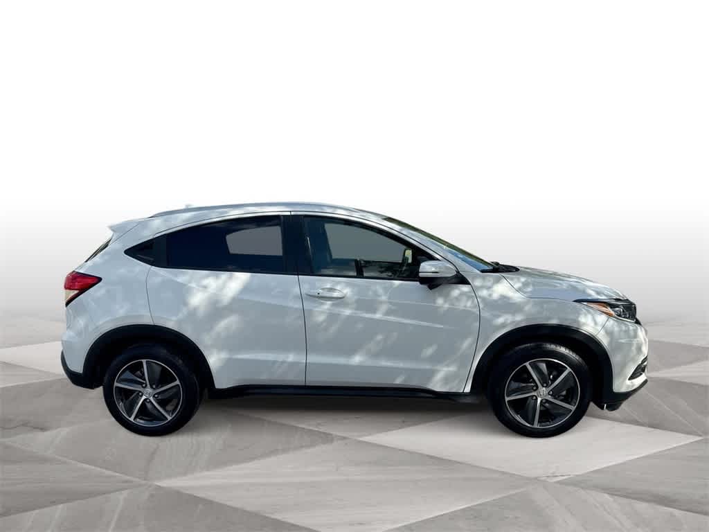 2022 Honda HR-V EX 9
