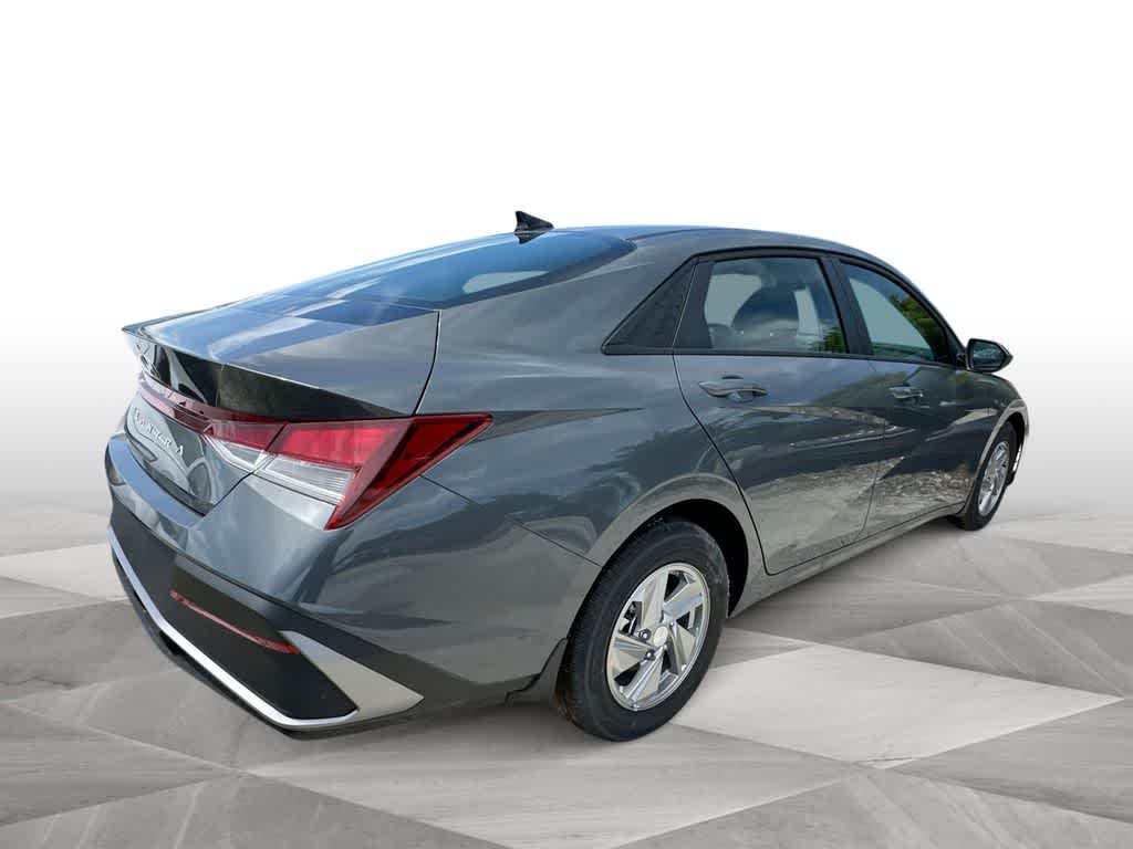 Thumbnail: 2026 Hyundai Elantra - 8