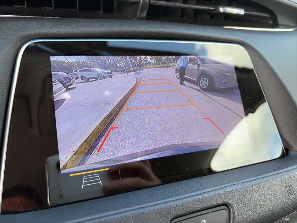 Thumbnail: 2019 Cadillac XT4 - 7