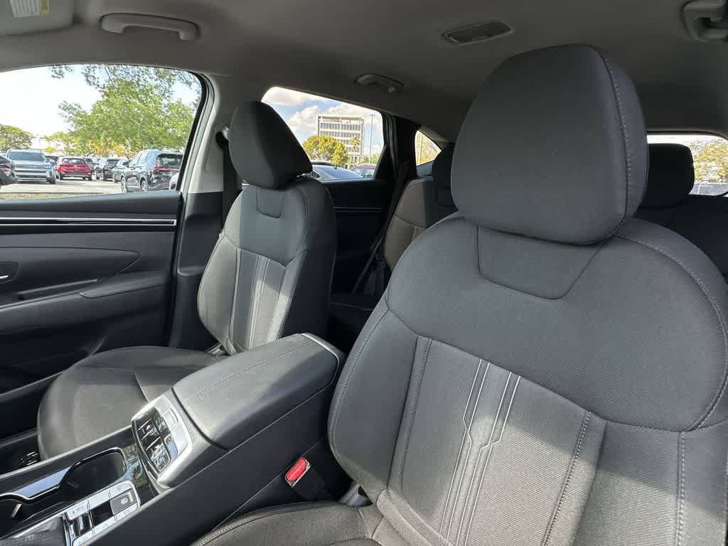 Thumbnail: 2023 Hyundai Tucson - 14