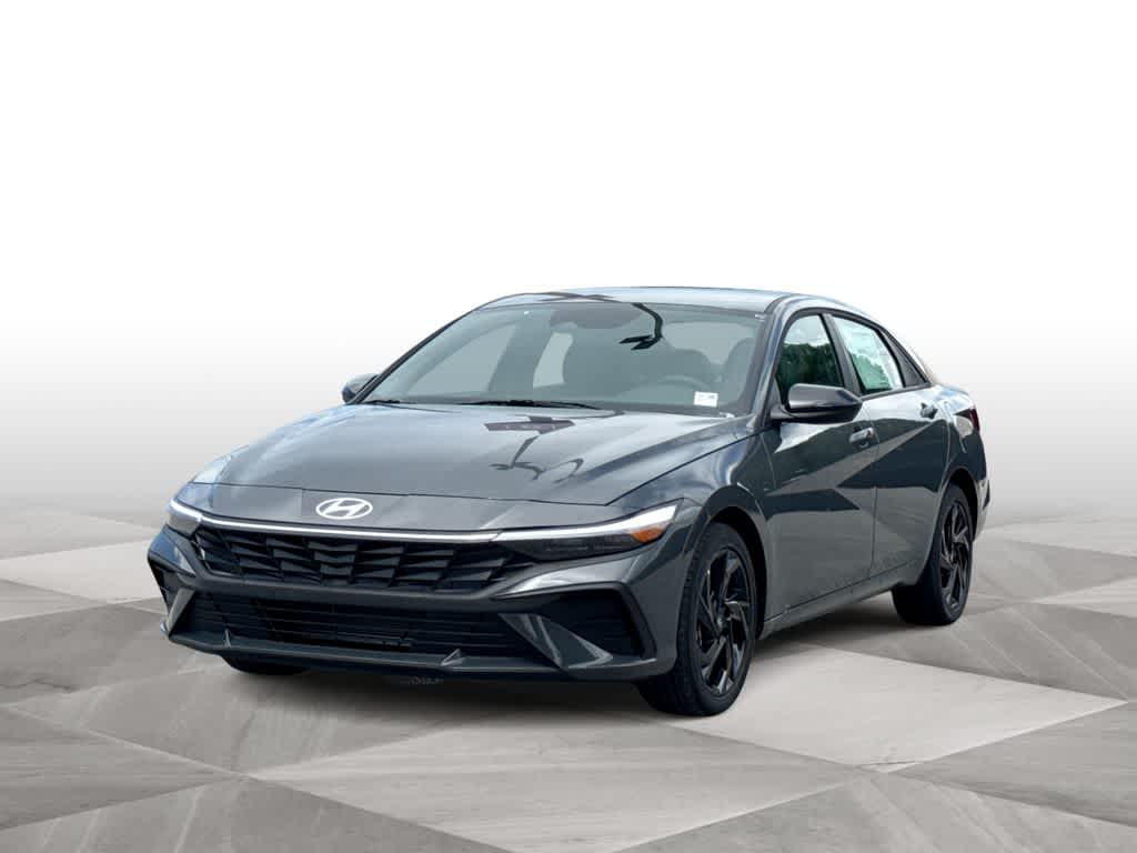 Thumbnail: 2026 Hyundai Elantra - 4