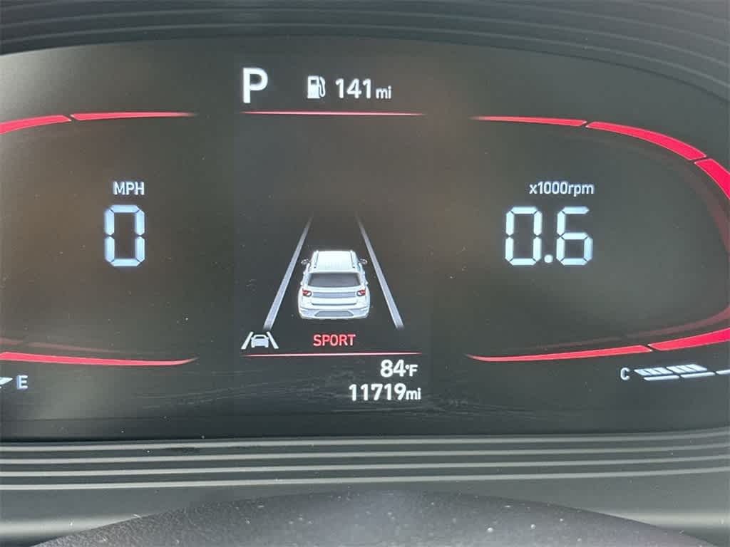 Thumbnail: 2023 Hyundai Venue - 16