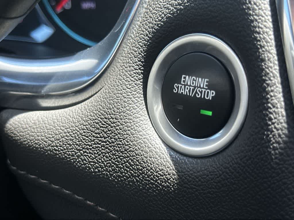 Thumbnail: 2023 Chevrolet Traverse - 17