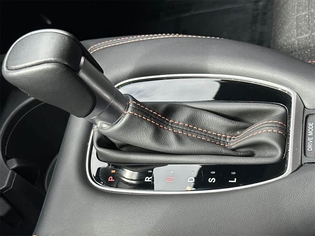 Thumbnail: 2025 Honda HR-V - 21