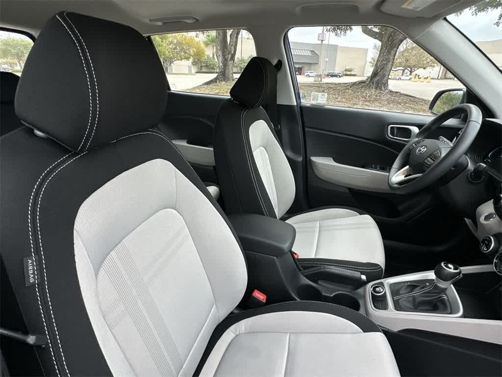 Thumbnail: 2025 Hyundai Venue - 27