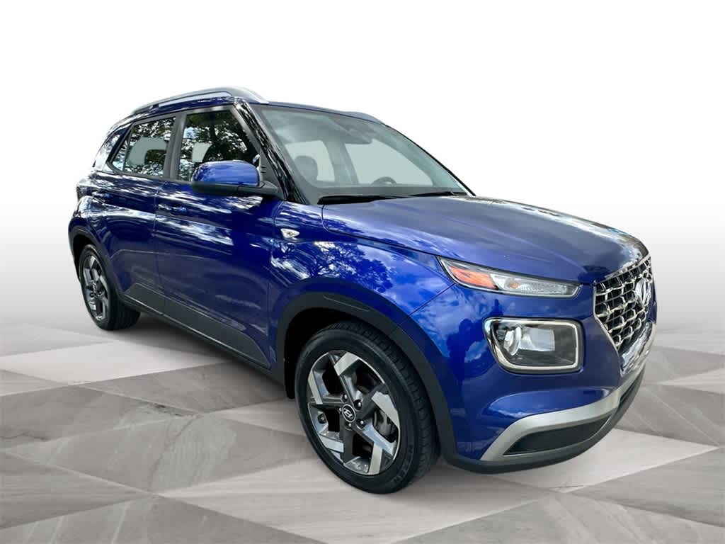 Thumbnail: 2023 Hyundai Venue - 2