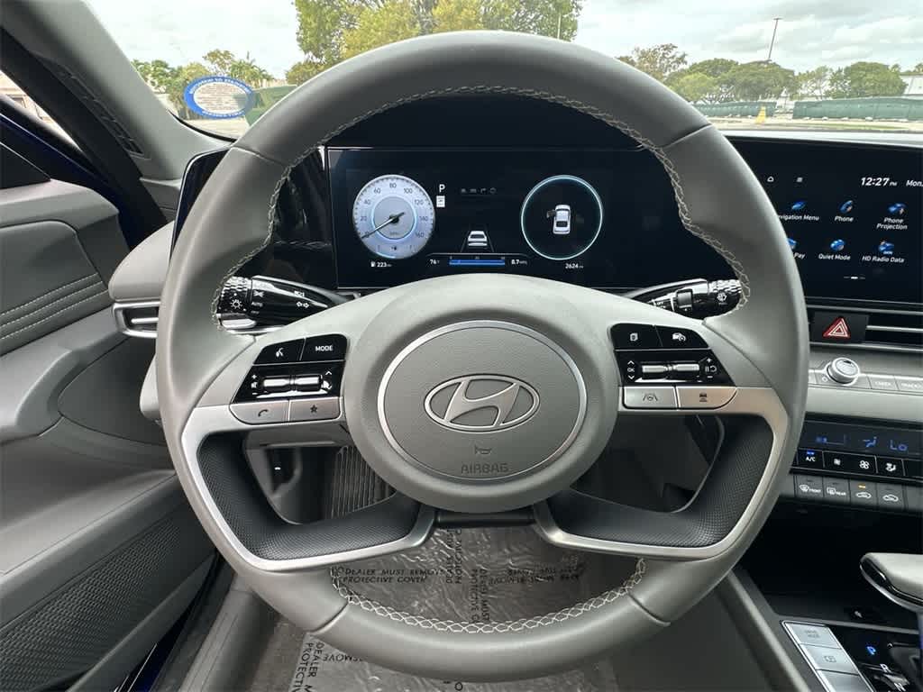 Thumbnail: 2025 Hyundai Elantra - 15