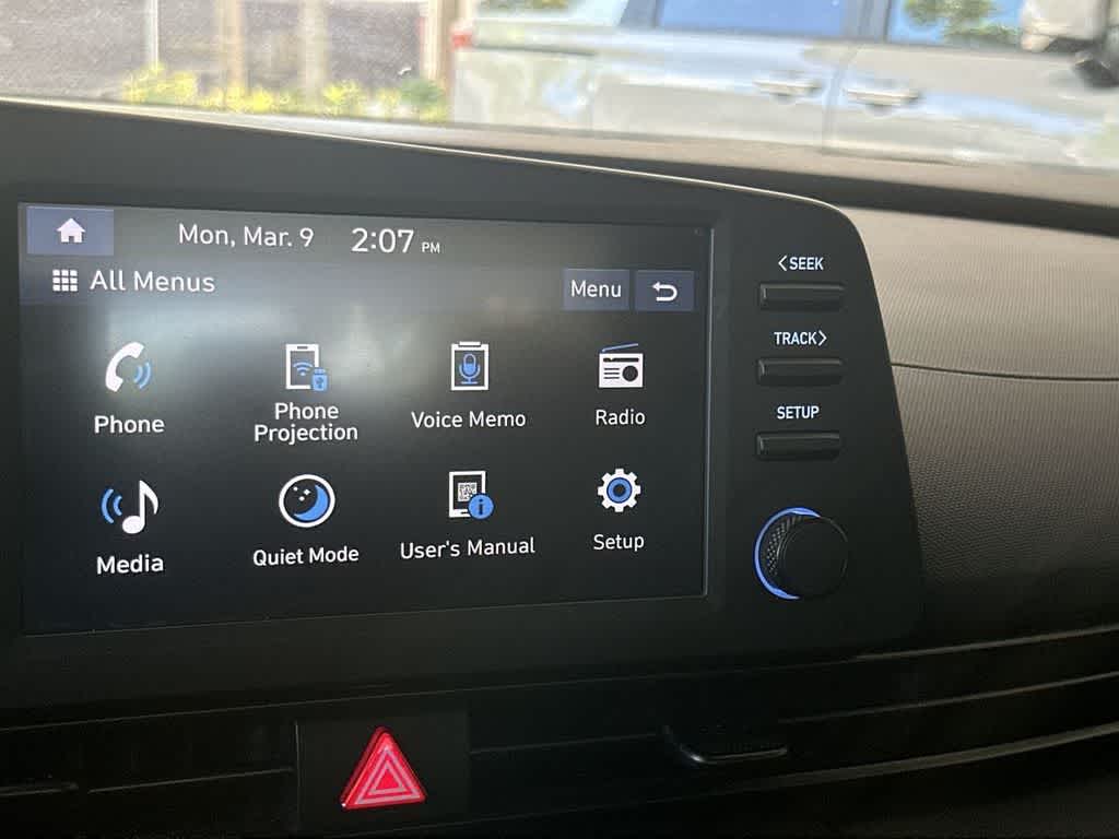 Thumbnail: 2025 Hyundai Elantra - 17