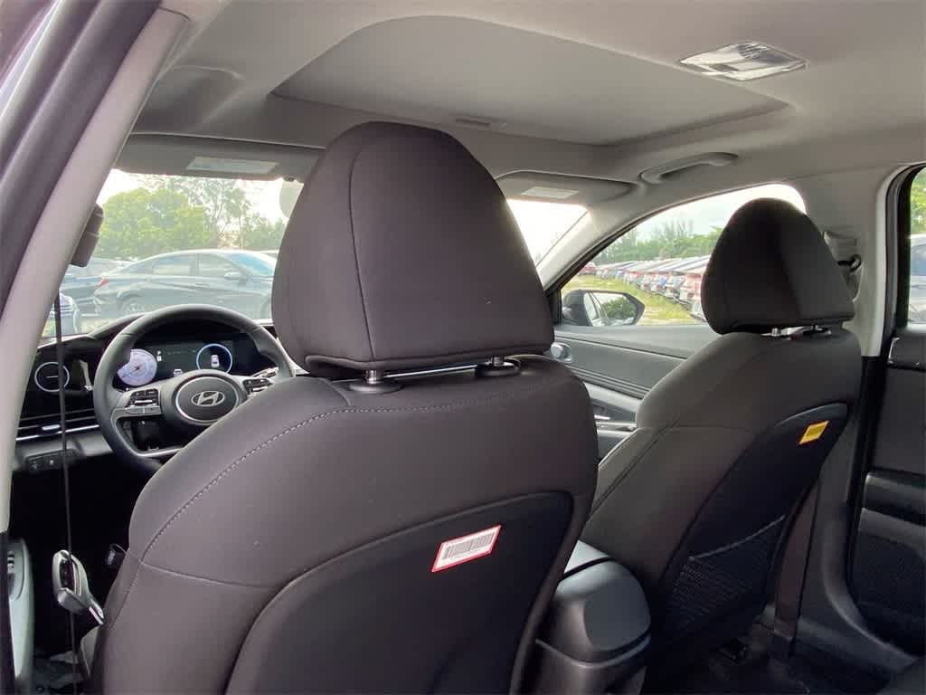 2024 Hyundai Elantra SEL 12