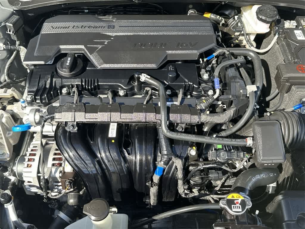 Thumbnail: 2025 Hyundai Elantra - 12