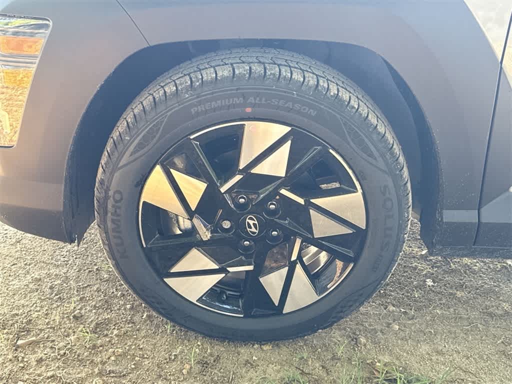 2025 Hyundai Kona SEL 11