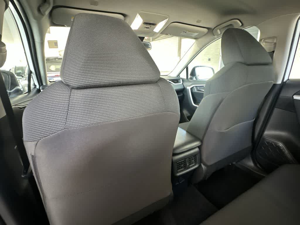 Thumbnail: 2024 Toyota RAV4 - 23