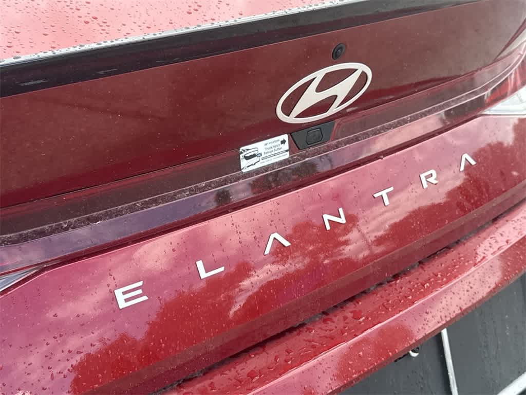 Thumbnail: 2025 Hyundai Elantra - 10