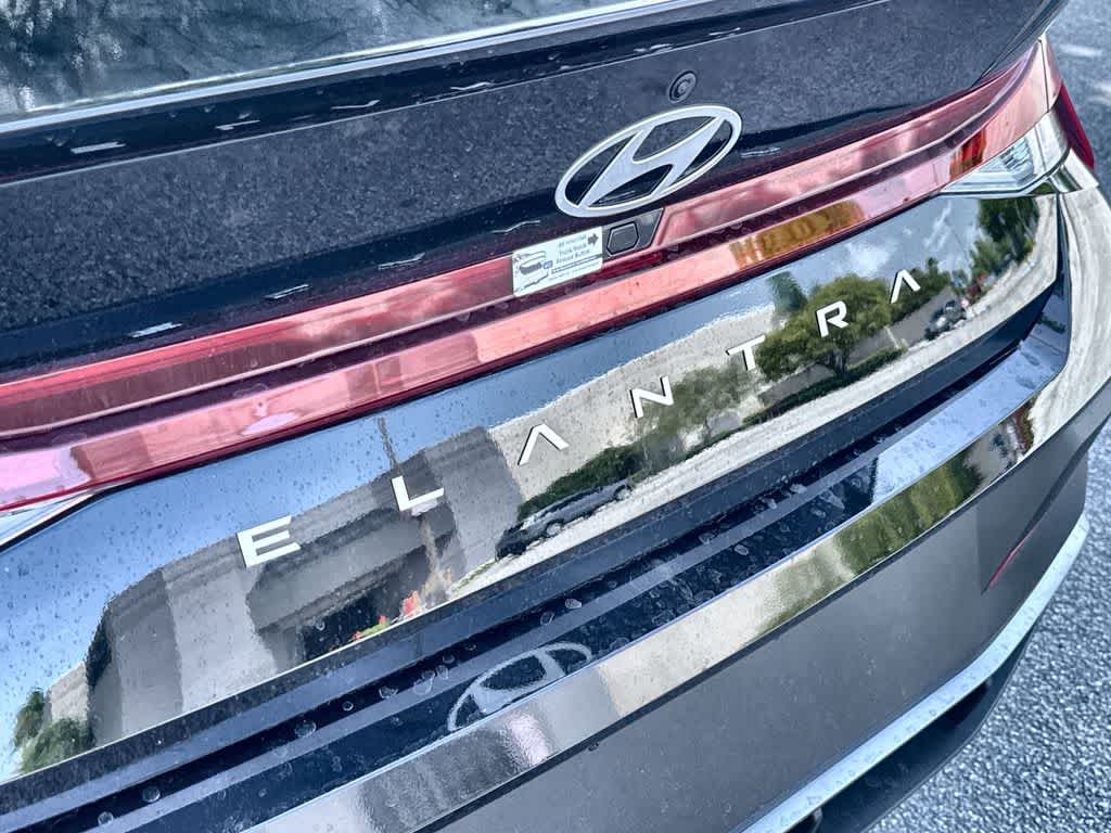Thumbnail: 2026 Hyundai Elantra - 10